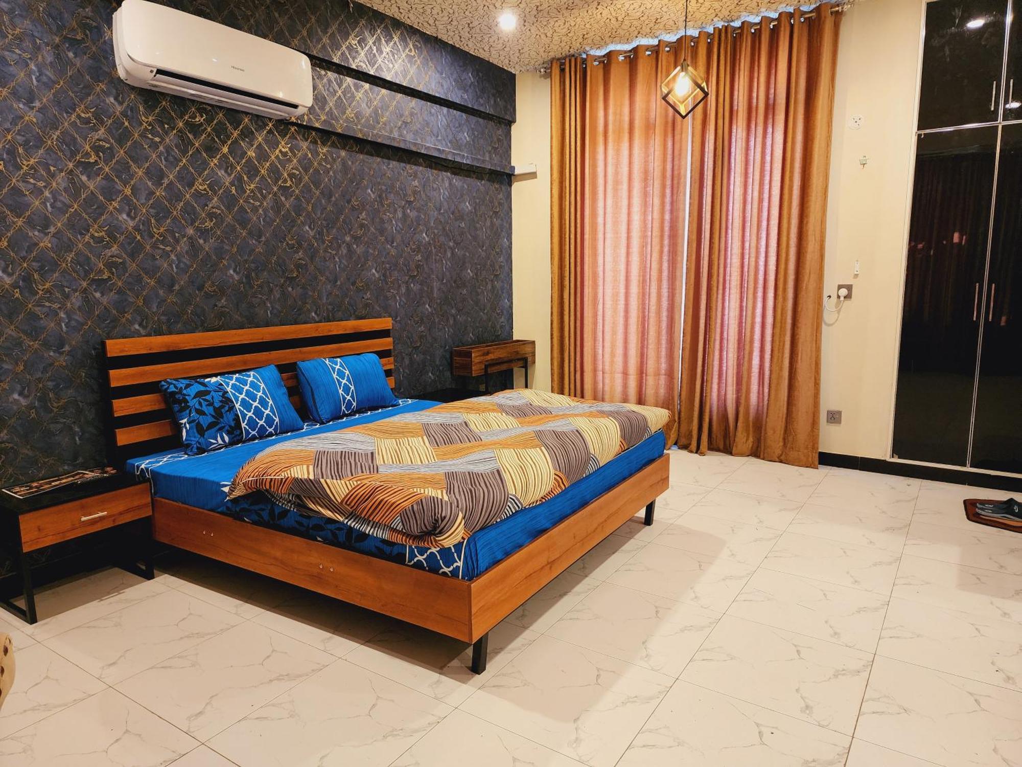 Motorway Majesty Suites Islamabad - Near Islamabad International Airport And Motorway מראה חיצוני תמונה
