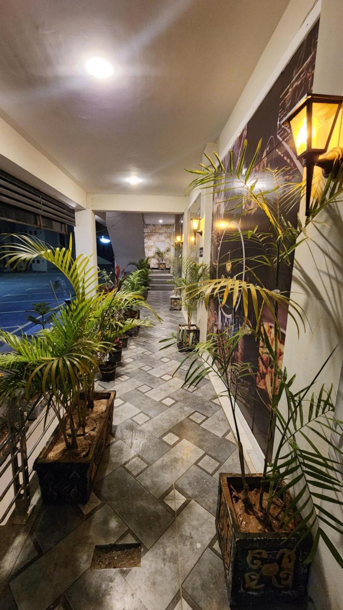 Motorway Majesty Suites Islamabad - Near Islamabad International Airport And Motorway מראה חיצוני תמונה