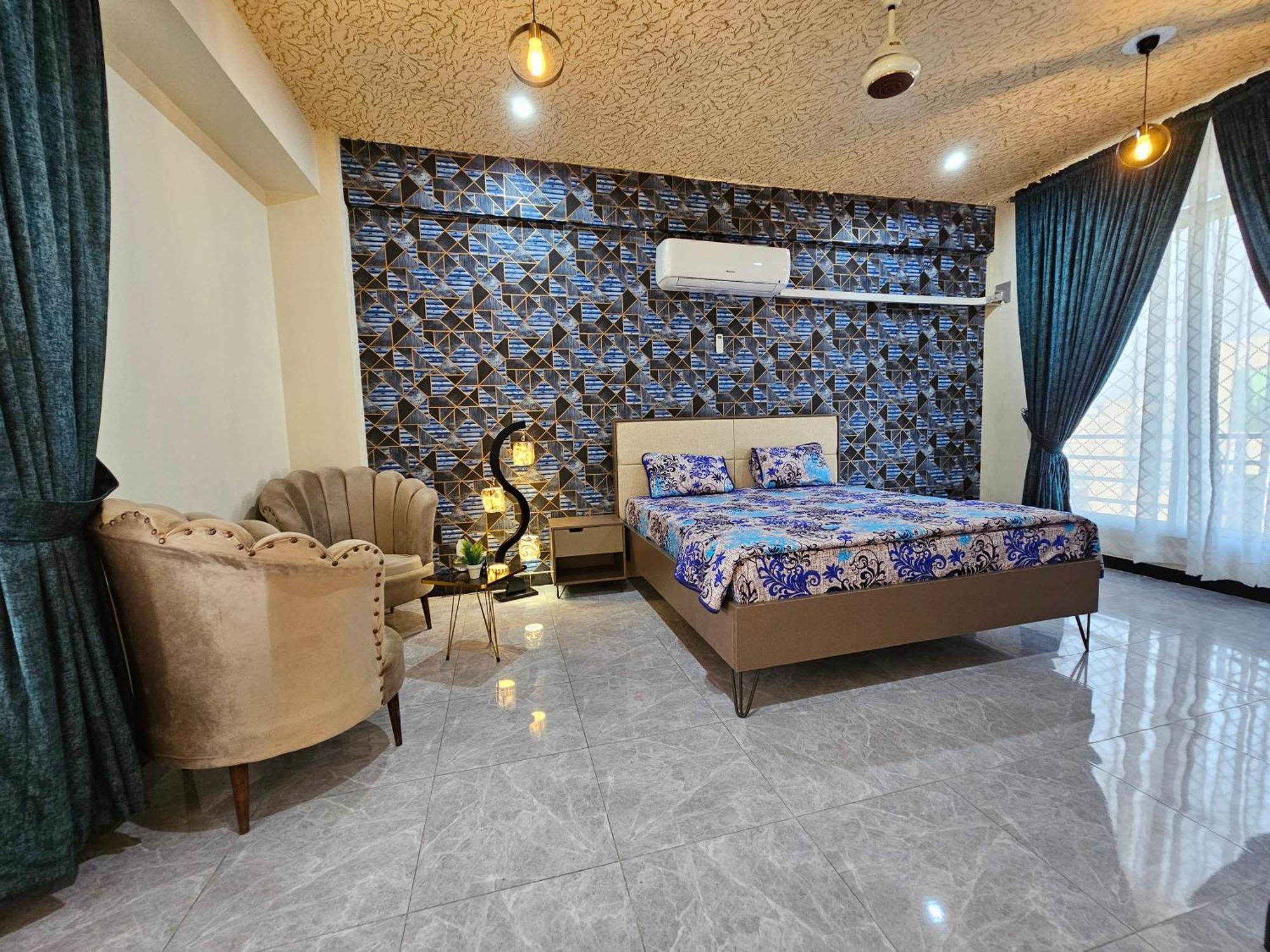 Motorway Majesty Suites Islamabad - Near Islamabad International Airport And Motorway חדר תמונה