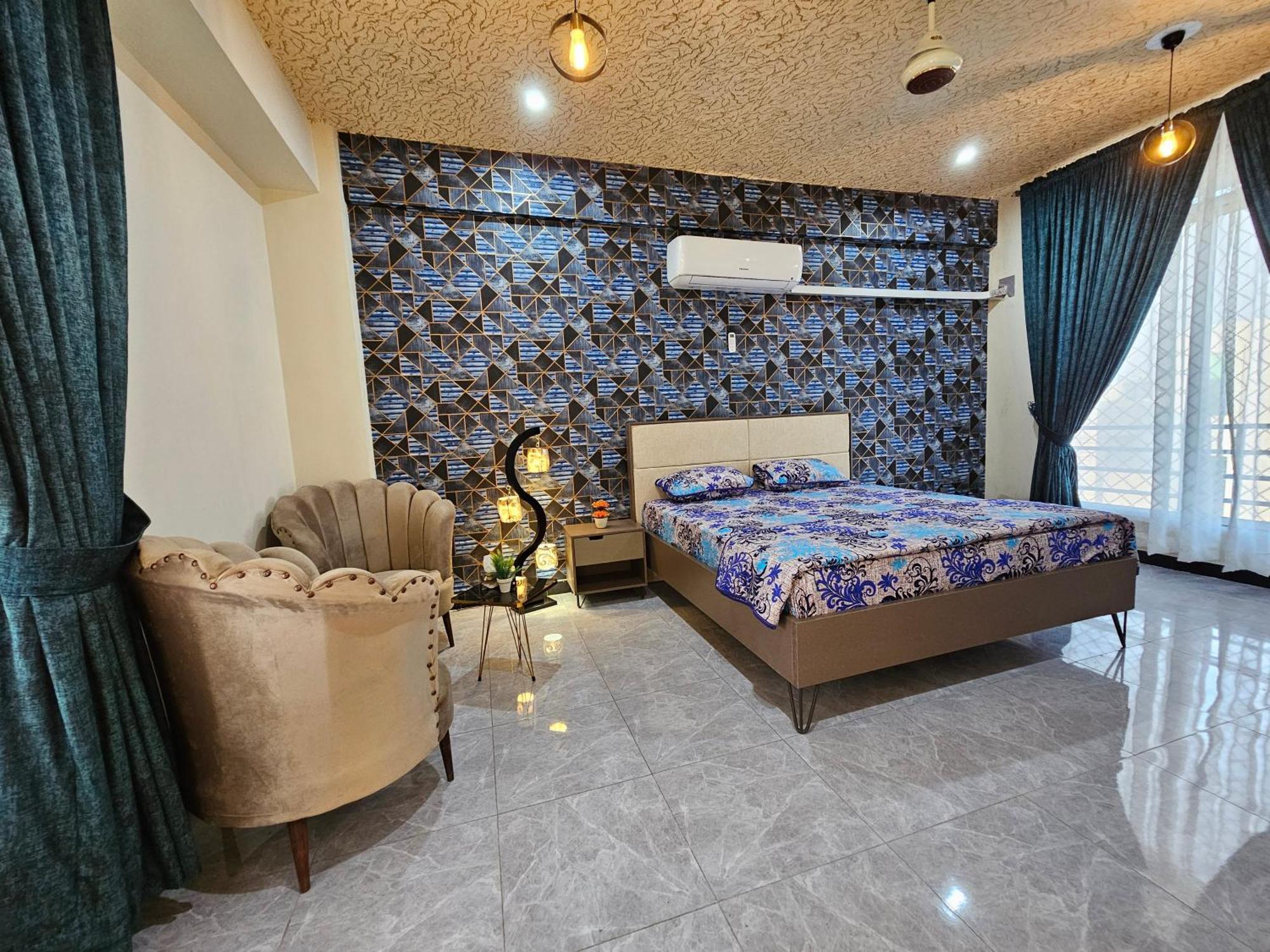 Motorway Majesty Suites Islamabad - Near Islamabad International Airport And Motorway חדר תמונה